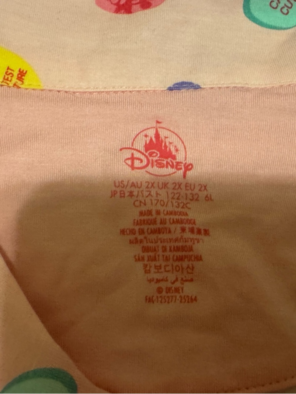 READ CAREFULLY! Disney Parks Valentines PJ’s Short Sleeve Top 2X Pants 3X NWT! - Picture 8 of 10